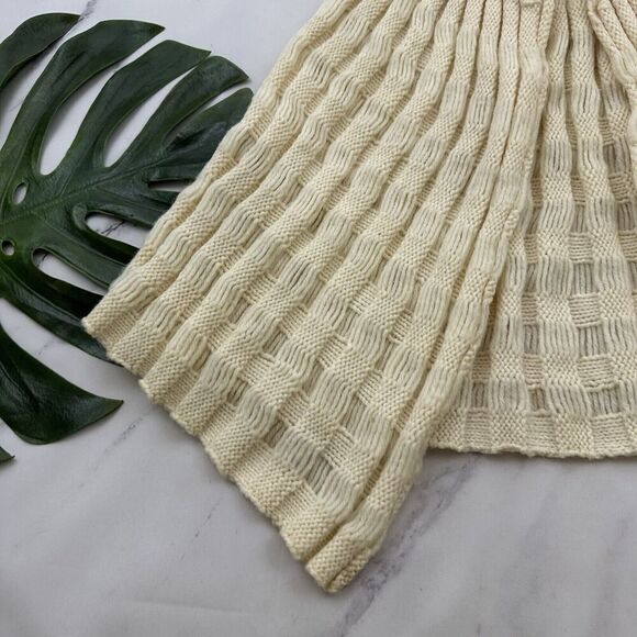 Womens Vintage Handmade Cropped Shawl Cape Sweater One Size Cream Knit Crochet - Picture 4 of 8